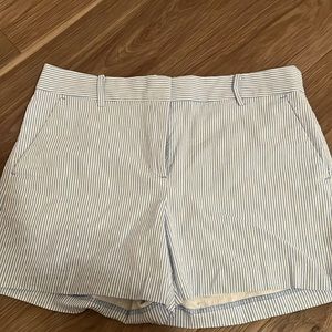 Loft seersucker baby blue & white shorts/sz 10/like new/ 4 in inseam